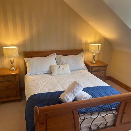 Cosy Rooms In A Stone Cottage Salthill Dış mekan fotoğraf