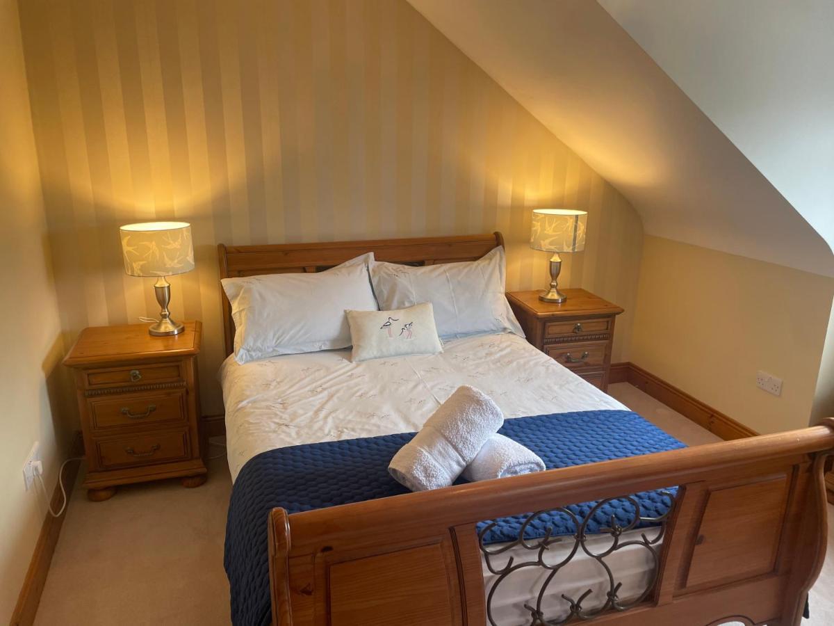 Cosy Rooms In A Stone Cottage Salthill Dış mekan fotoğraf